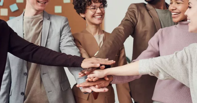 meeting high five